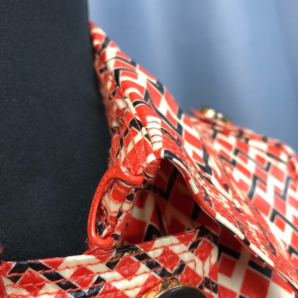 Juicy couture-  Rain trench coat - Picture 13 of 13